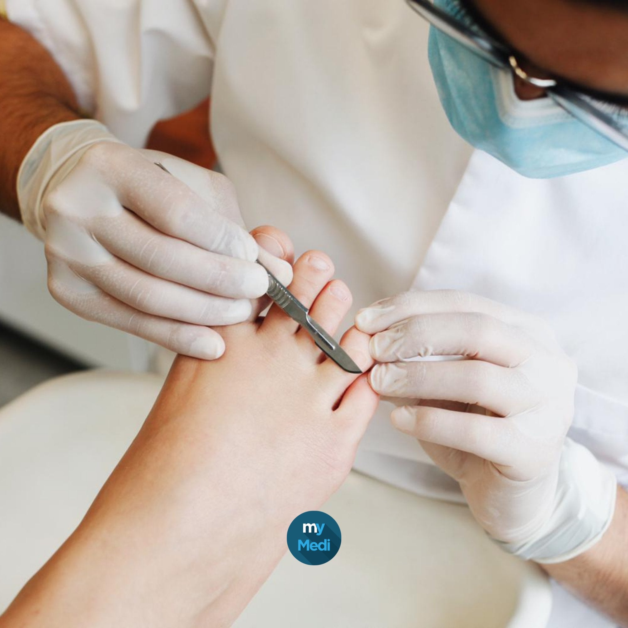 Gants, masques et gels hydroalcooliques