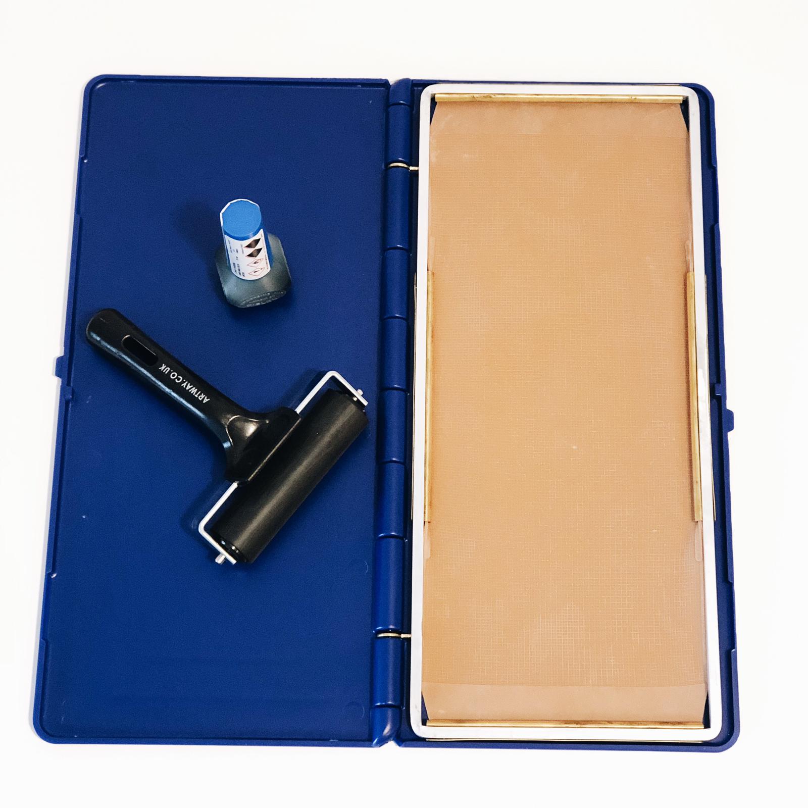Kit pour prise d'empreinte - 1 podographe + 1 encre bleue + 1 rouleau encreur - My Médical