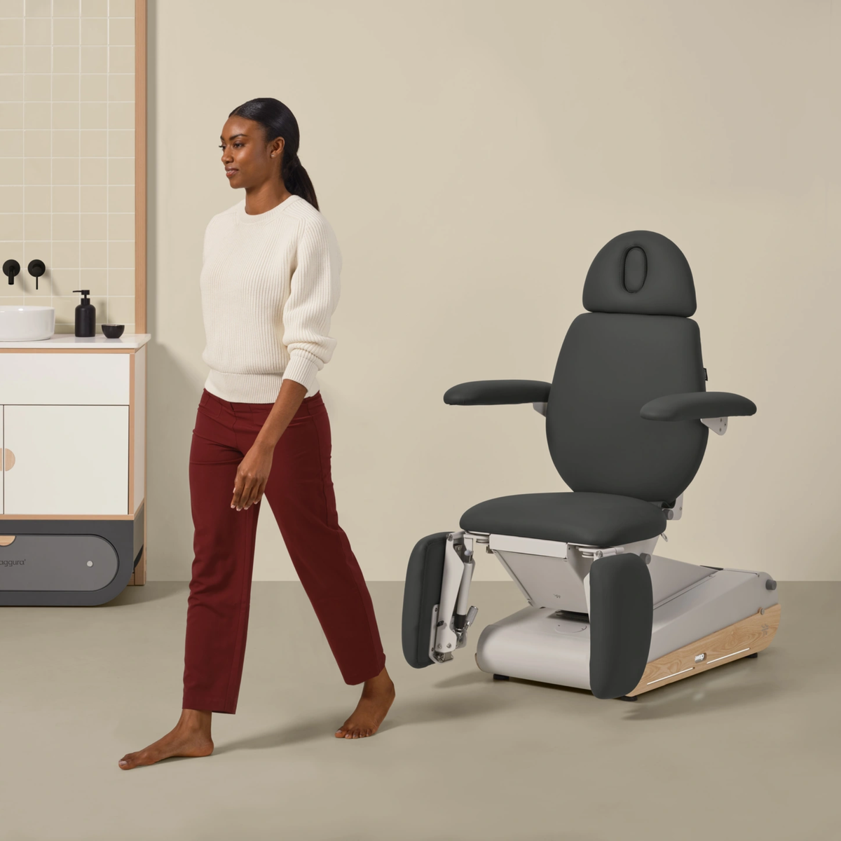 Fauteuil de pédicurie Électrique avec chauffage - 3 coloris - Swop P3 Up - Naggura