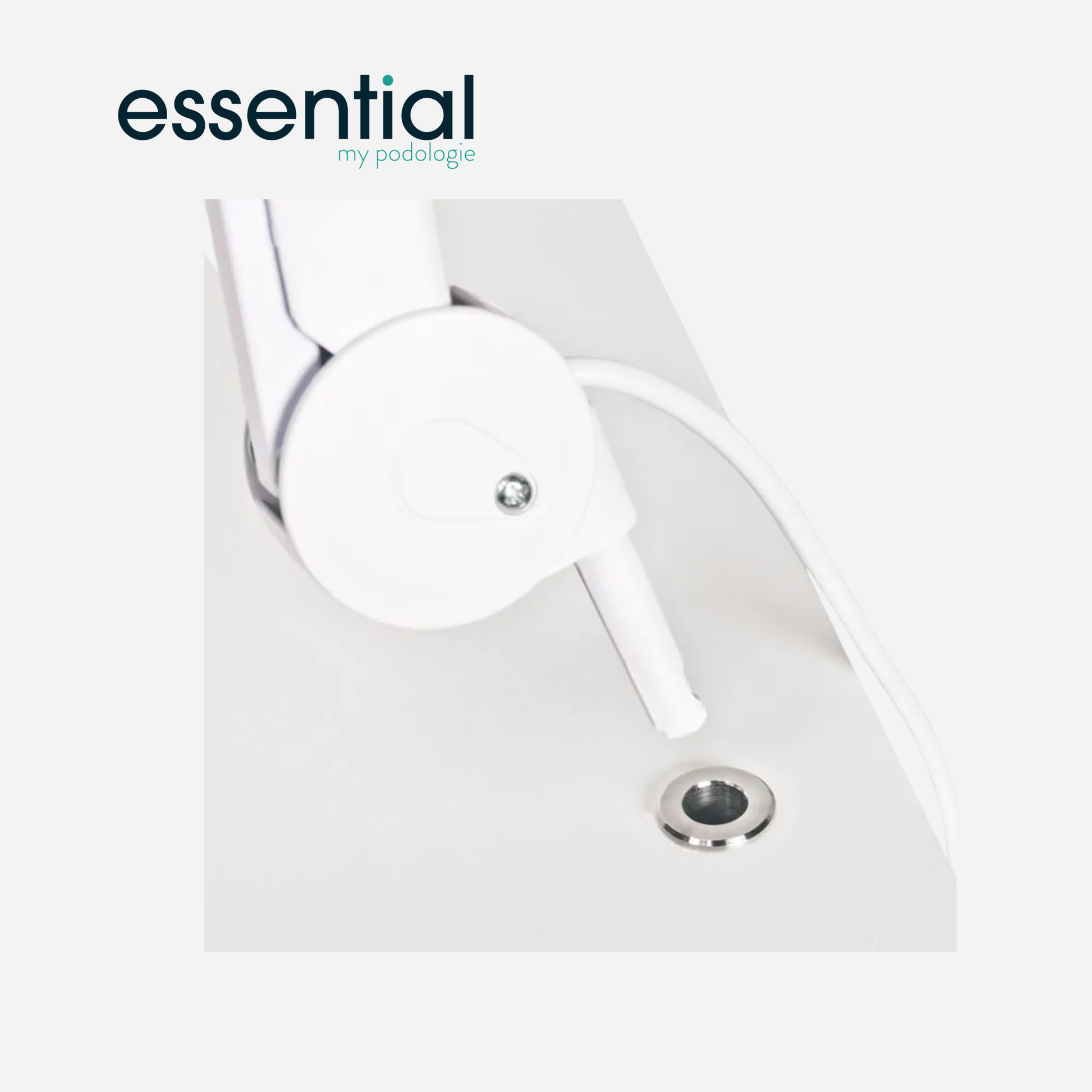Lampe loupe articulée LED S5 pour table - Essential by My Podologie - My Médical