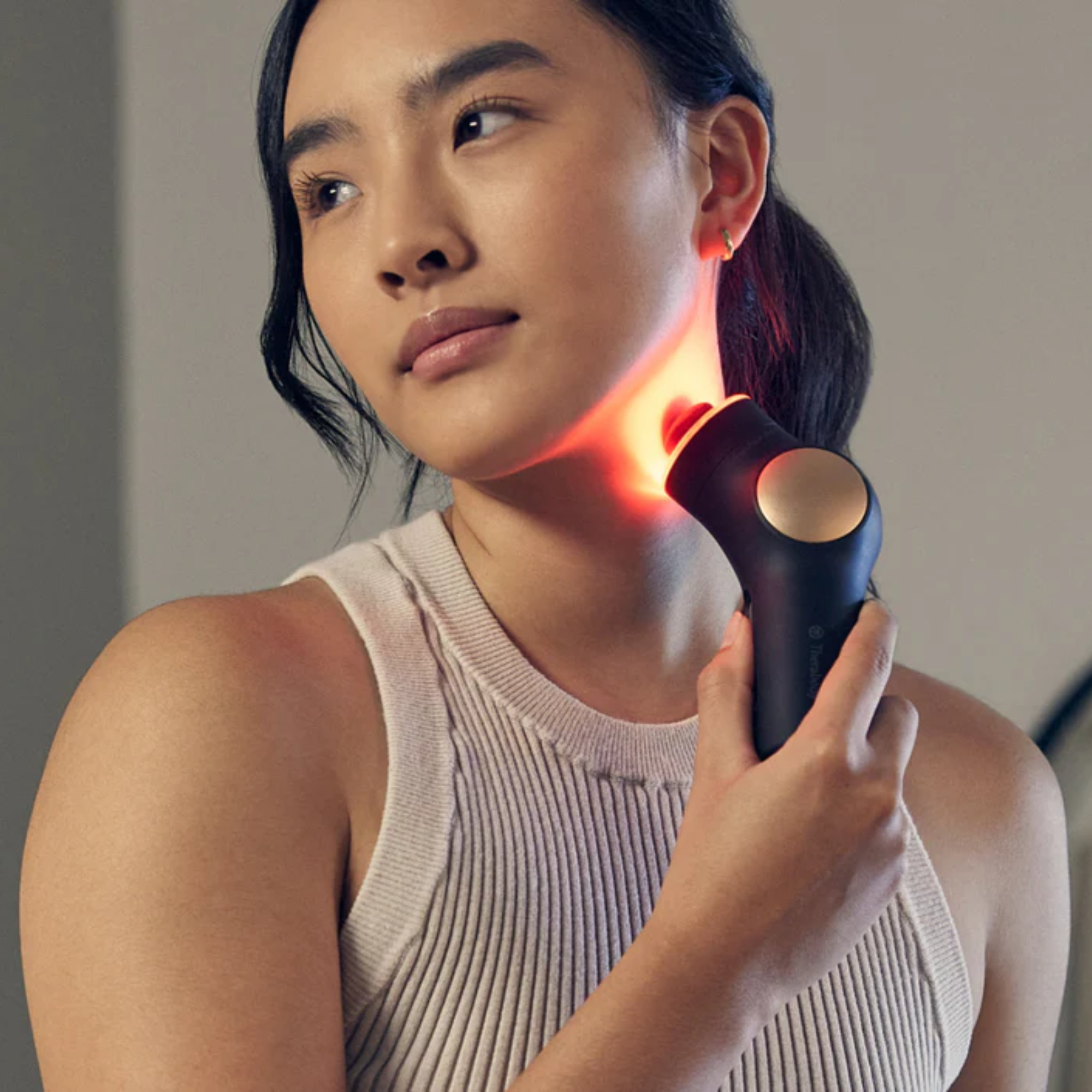 TheraFace PRO - soin du visage - luminothérapie LED - 2 coloris - Therabody