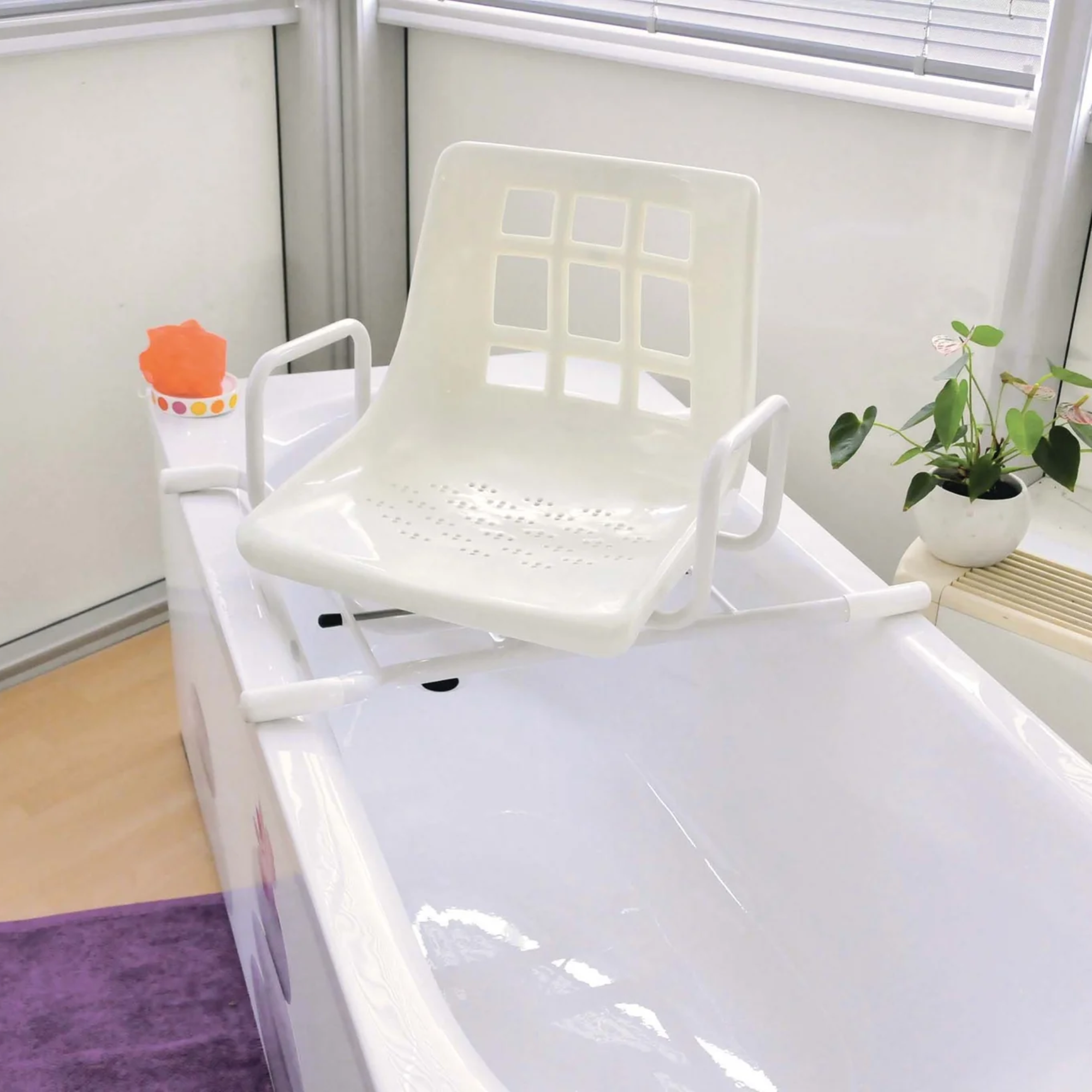 DAKARA Swivel Bath Seat - Drive