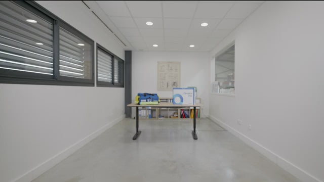 Load video: Kit d'oxygénothérapie de 1ère urgence - Labodal